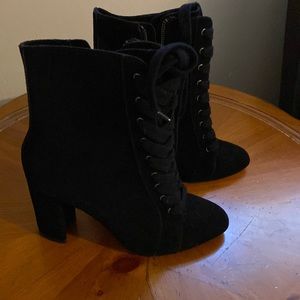 Splendid black faux suede zip/ tie up sz 8.5. Perf for witches boots winter/fall